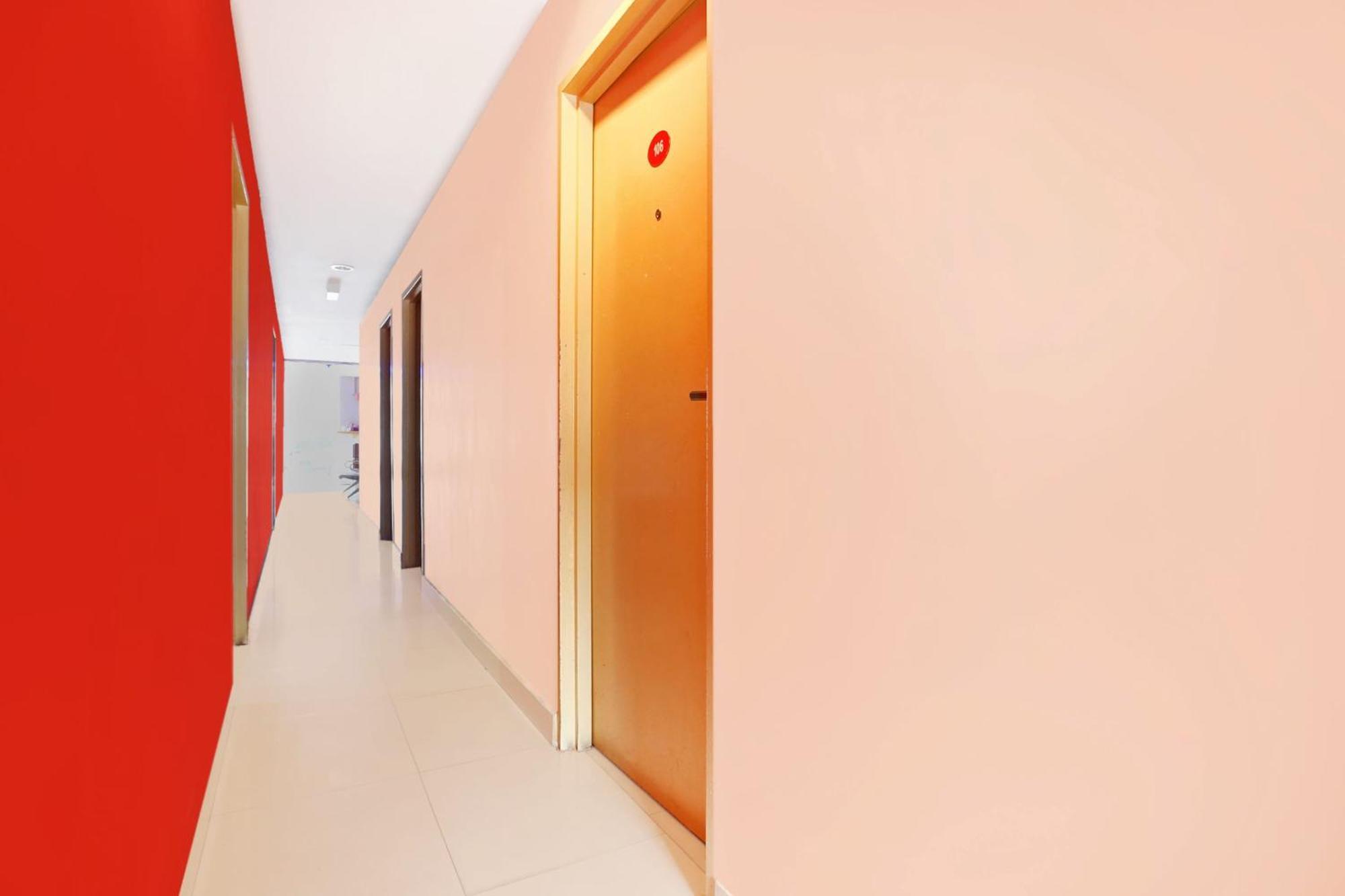 גואה מואסנג Oyo 89654 My New Home Hotel מראה חיצוני תמונה
