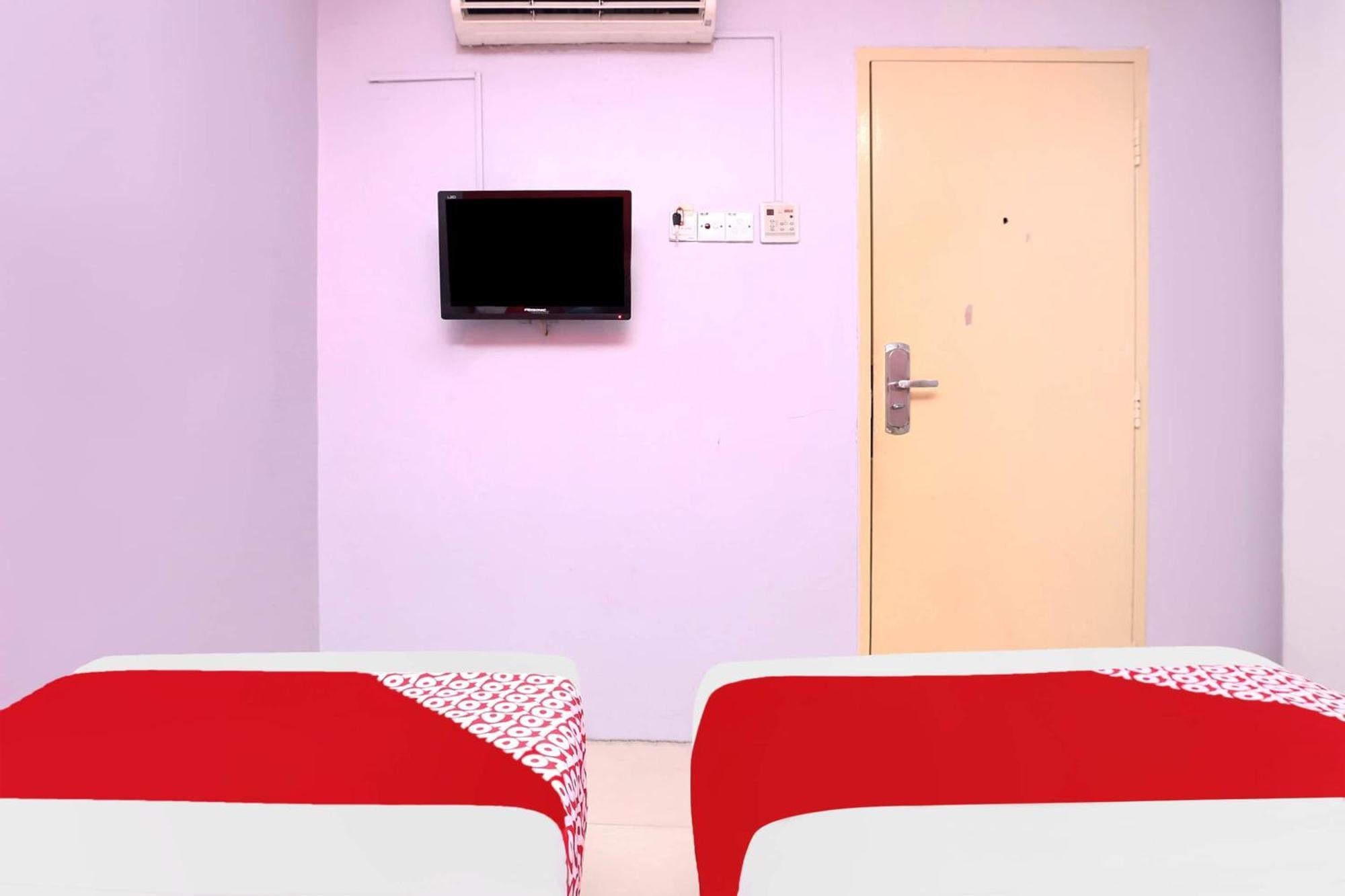 גואה מואסנג Oyo 89654 My New Home Hotel מראה חיצוני תמונה
